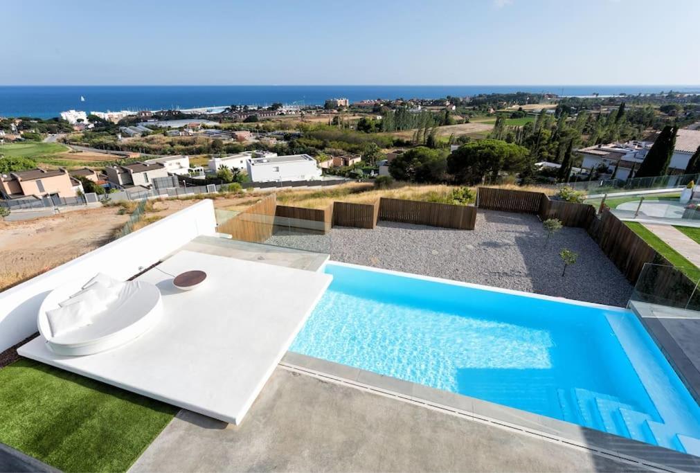 La Villa Blanca Luxury Villa Barcelona & Costa Brava Sant Vicenc de Montalt Exterior photo